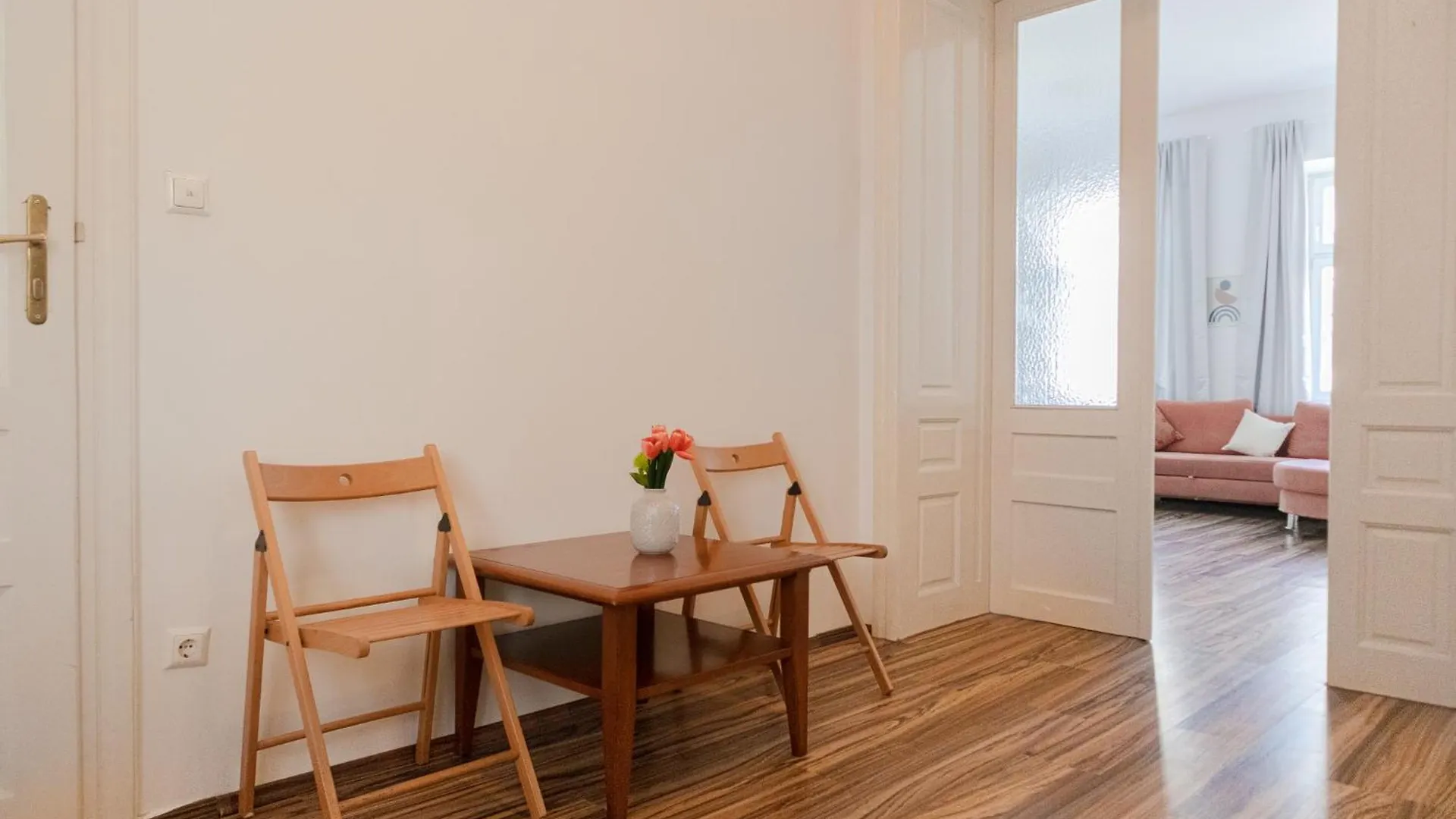 Sweet 2Br Apt Ideal For Long Stays, Very Central In Vienna Austria