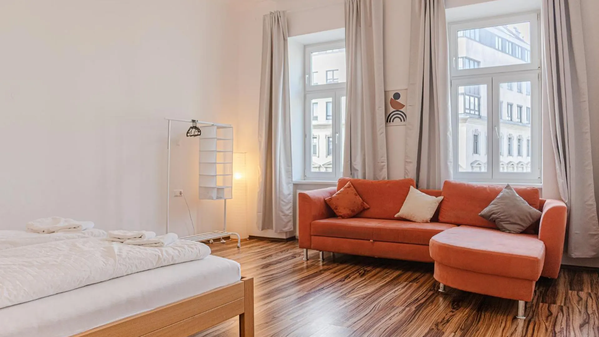 Sweet 2Br Apt Ideal For Long Stays, Very Central In Vienna